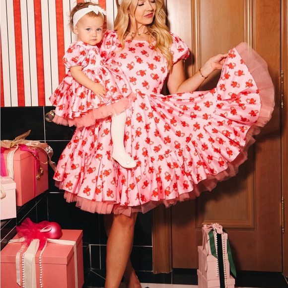 Pink and Red Infant Baby Girl Candy Cane Dress with matching Bloomers - NWT - Picture 4 of 7